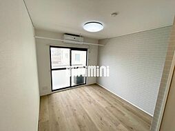 セイントフォー 2階ワンルームのリビング/ダイニング