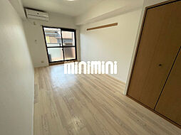 ヴィラグランデII 2階1Kのリビング/ダイニング