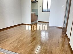 グランドール 2階2DKのリビング/ダイニング