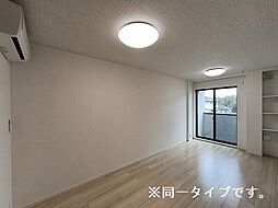 ラ・パーチェI 102 1階1LDKのリビング/ダイニング