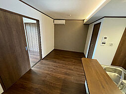 ＳＡＫＹＯ（サキョウ）6 105 1階1LDKのリビング/ダイニング