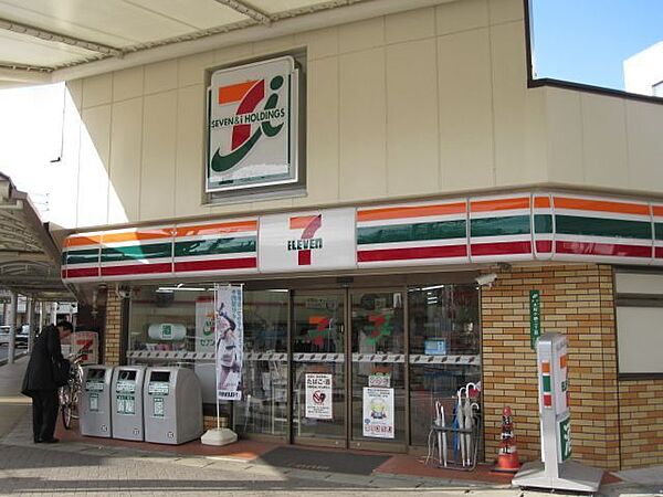 画像29:コンビニ「セブンイレブン中京競馬場前店まで484m」