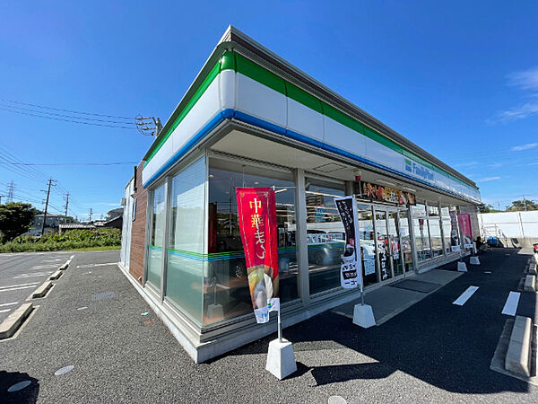 画像22:コンビニ「ファミリーマート豊明間米東店まで336m」