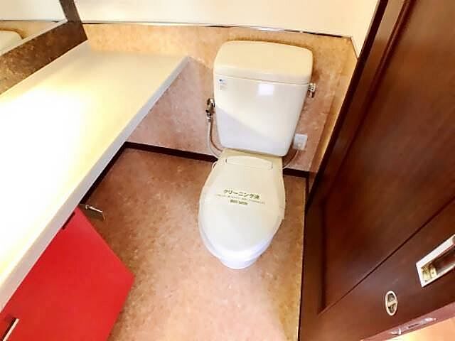 トイレ