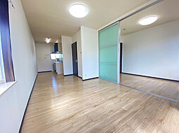 サンクレストみずのＡ棟 2階1LDKのリビング/ダイニング