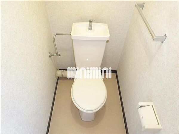 画像11:洋式トイレ