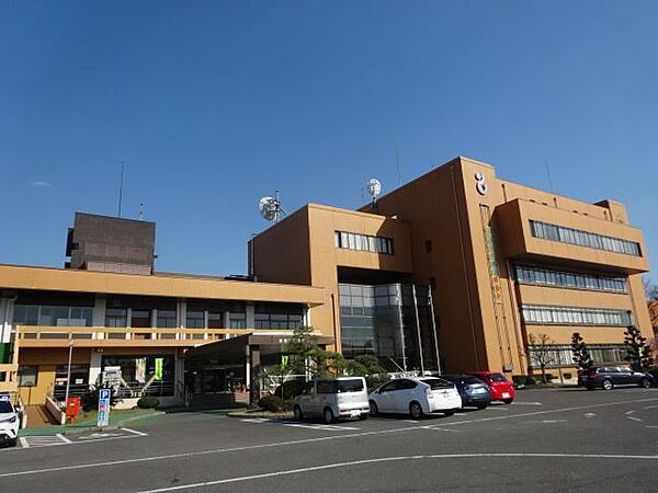 画像27:役所「東郷町役場まで980m」