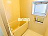 浴室：窓があり換気ができる浴室