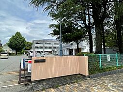 小学校「静岡市立葵小学校まで910m」