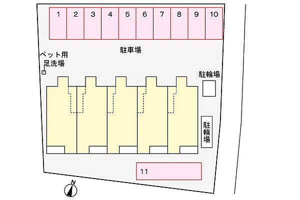 画像13:駐車場