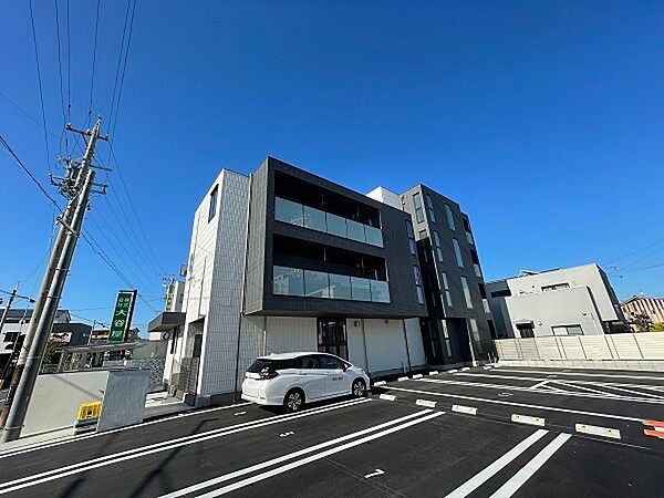 Ｒｅｓｉｄｅｎｃｅ　ＨＡＲＵ 302｜静岡県浜松市中央区相生町(賃貸マンション2LDK・3階・67.01㎡)の写真 その3