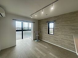 PHARAOH 205 2階1LDKのリビング/ダイニング