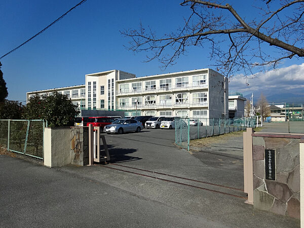 周辺：中学校「富士市立吉原第一中学校まで282m」