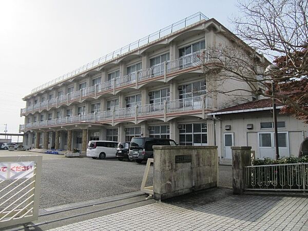 画像26:中学校「富士市立吉原第二中学校まで2076m」