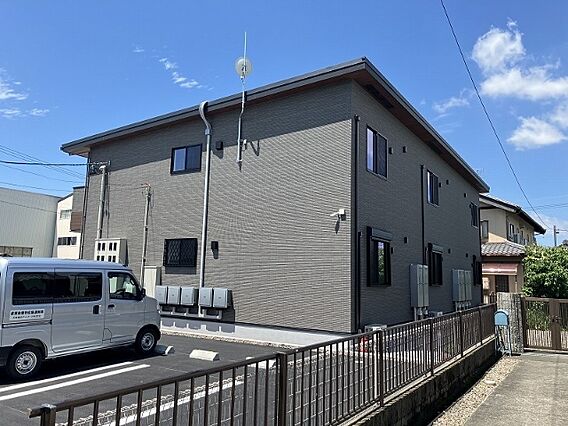 ラ・ヴィヴェール_外観_1