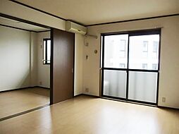 シャイニングスター　B棟 2階2LDKのリビング/ダイニング