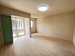 プレミアムMINI 105 1階1Kのリビング/ダイニング