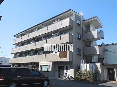 外観:オートロック付きの4階建マンションです。 外観:オートロック付きの4階建マンションです。