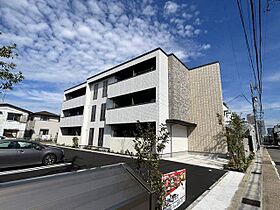 シャーメゾン加納青藤  ｜ 岐阜県岐阜市加納青藤町３丁目（賃貸マンション1LDK・1階・44.61㎡） その1