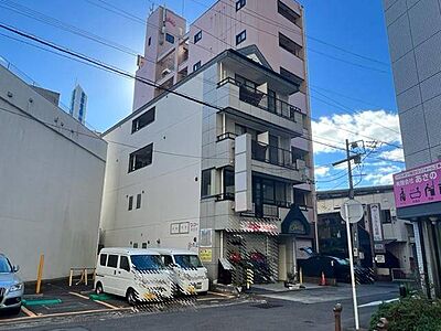 外観:名鉄岐阜駅徒歩圏内のマンションです。 外観:名鉄岐阜駅徒歩圏内のマンションです。
