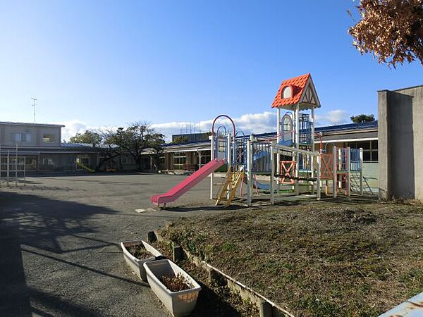 画像9:幼稚園、保育園「北保育園まで890m」