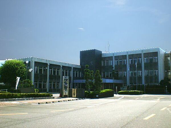 画像8:役所「揖斐川町役場まで790m」