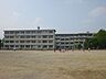 周辺：小学校「市立宇留生小学校まで680m」