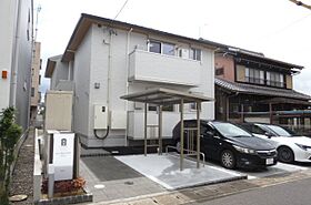 アビテ那加門前町 103 ｜ 岐阜県各務原市那加門前町３丁目50番1（賃貸アパート1LDK・1階・38.64㎡） その1