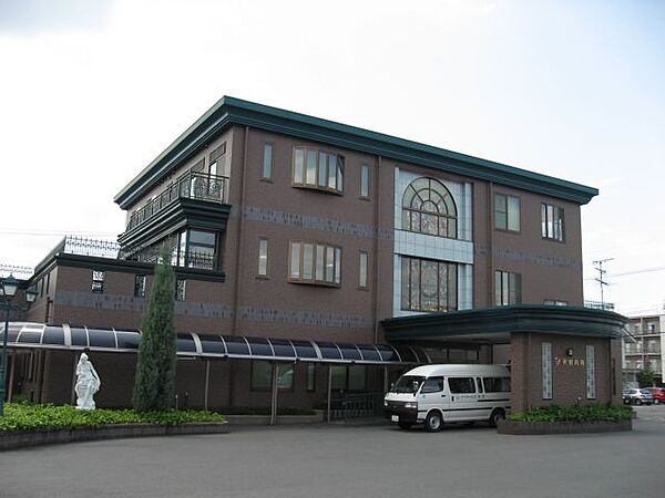 画像7:病院「吉村内科まで560m」