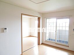 ラブリーメゾンヒノキ　B 2階2LDKのリビング/ダイニング