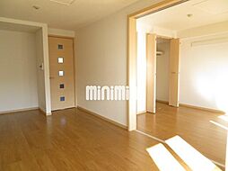 クリスタルガーデンII 3階2LDKのリビング/ダイニング