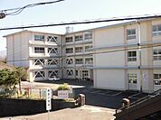 小学校「中津川市立坂本小学校まで2247m」
