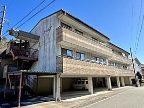 コーポ匠　Ａ棟  ｜ 岐阜県郡上市八幡町五町２丁目（賃貸マンション1LDK・2階・39.32㎡） その1