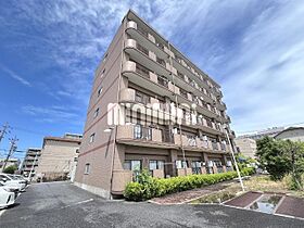 レジデンスロックフェラー  ｜ 三重県四日市市伊倉１丁目（賃貸マンション3LDK・3階・66.95㎡） その1