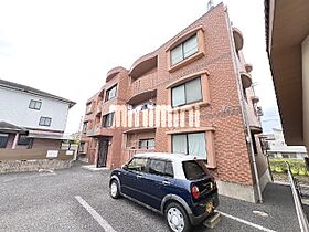 アヴェニュー泊  ｜ 三重県四日市市泊山崎町（賃貸マンション3LDK・2階・62.00㎡） その1