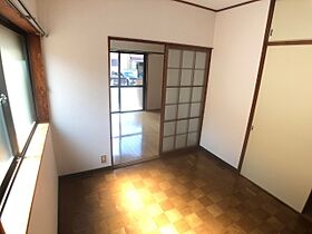 マンションあずま  ｜ 三重県四日市市北浜田町（賃貸マンション2K・1階・28.35㎡） その9