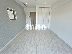 フィオレティーナ四日市 301 3階1Kのリビング/ダイニング