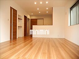 ラ・ファミーユ四日市城東 1階3LDKのリビング/ダイニング