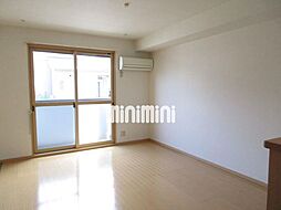 アンベリール 2階1LDKのリビング/ダイニング