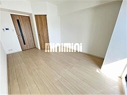 近鉄名古屋線 近鉄四日市駅 徒歩12分の賃貸マンション 3階1Kのリビング/ダイニング