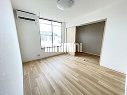 ＥＡＳＴ 201 2階1LDKのリビング/ダイニング