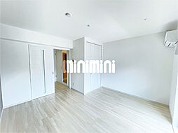 アーバンヒルズ津 301 3階1Kのリビング/ダイニング