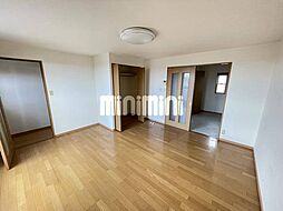 サウスコート 2階1Kのリビング/ダイニング