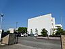 周辺：大学「三重短大まで420m」