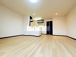 スターライズ 1階1LDKのリビング/ダイニング