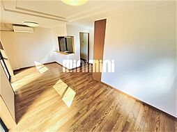 スズカヒルズＢ 1階1LDKのリビング/ダイニング