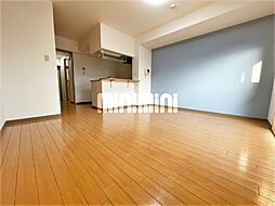 サクシード三日市 3階ワンルームのリビング/ダイニング