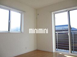 スマートメゾンＫ 2階2LDKのリビング/ダイニング