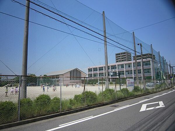 画像4:小学校「桑名市立修徳小学校まで1148m」