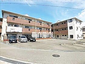 コーキア神楽  ｜ 三重県桑名市神楽町１丁目（賃貸マンション1LDK・3階・43.78㎡） その1